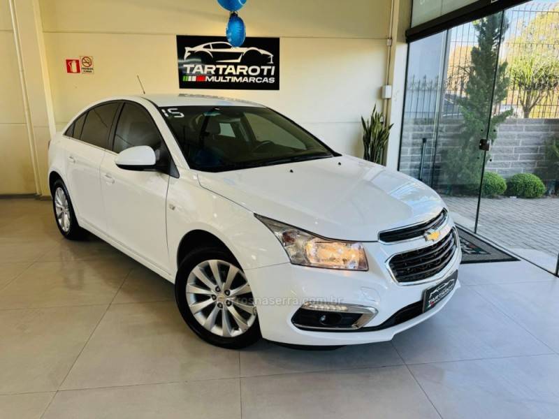 CHEVROLET - CRUZE - 2014/2015 - Branca - R$ 66.990,00