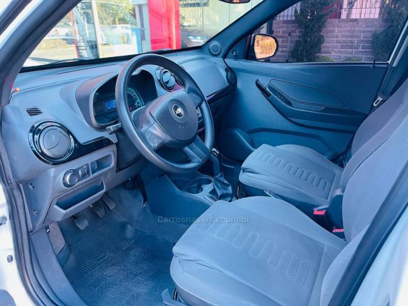 CHEVROLET - MONTANA - 2011/2012 - Branca - R$ 41.990,00