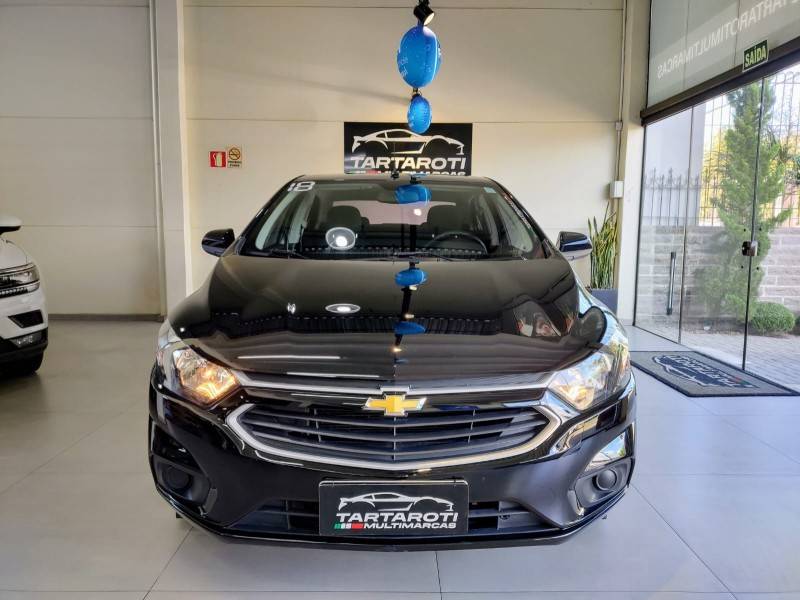 CHEVROLET - PRISMA - 2017/2018 - Preta - R$ 60.990,00