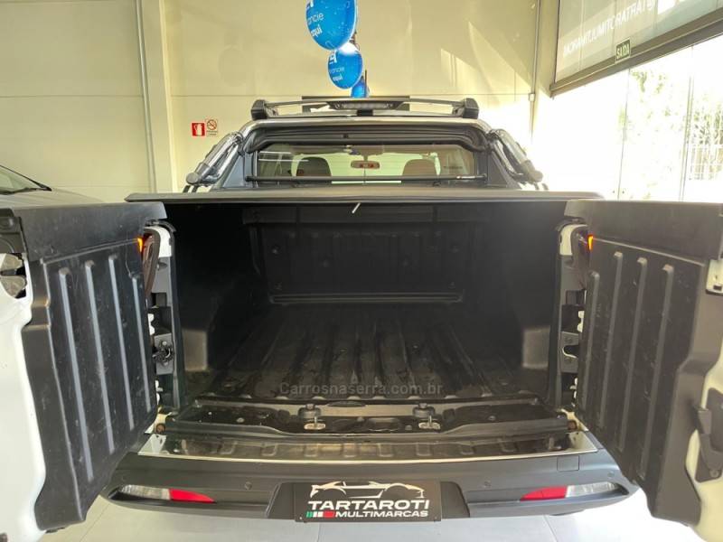 FIAT - TORO - 2019/2020 - Branca - R$ 94.990,00