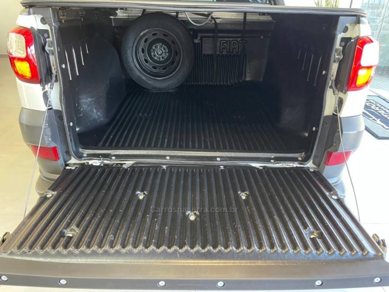 FIAT - STRADA - 2014/2015 - Branca - R$ 53.990,00