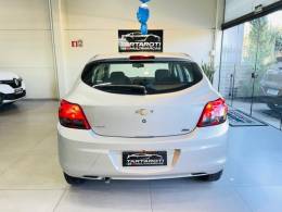 CHEVROLET - ONIX - 2018/2019 - Prata - R$ 54.990,00