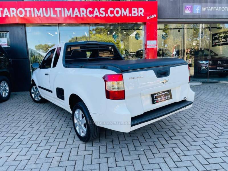CHEVROLET - MONTANA - 2011/2012 - Branca - R$ 41.990,00