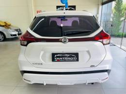 NISSAN - KICKS - 2022/2022 - Branca - R$ 104.990,00