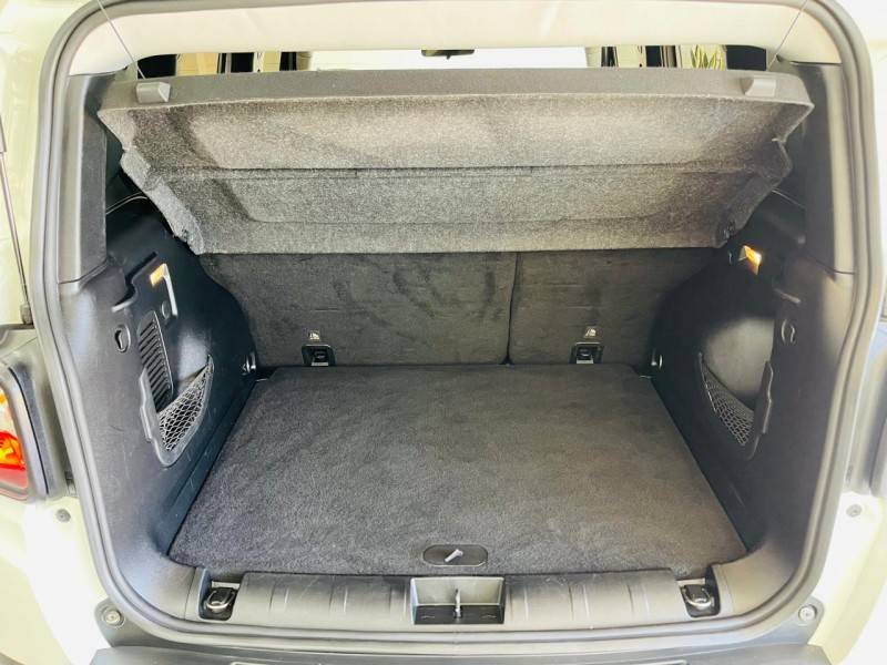 JEEP - RENEGADE - 2016/2016 - Branca - R$ 65.990,00