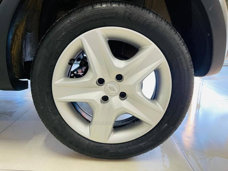 RENAULT - SANDERO - 2018/2019 - Preta - R$ 57.990,00