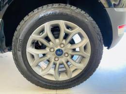 FORD - ECOSPORT - 2016/2017 - Preta - R$ 64.990,00