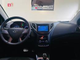 HYUNDAI - HB20X - 2016/2017 - Prata - R$ 67.990,00