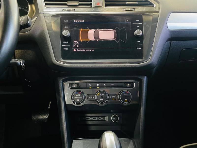 VOLKSWAGEN - TIGUAN - 2019/2019 - Preta - R$ 115.990,00