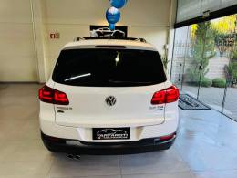 VOLKSWAGEN - TIGUAN - 2013/2014 - Branca - R$ 69.990,00