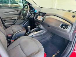 CHEVROLET - ONIX - 2014/2015 - Vermelha - R$ 56.990,00