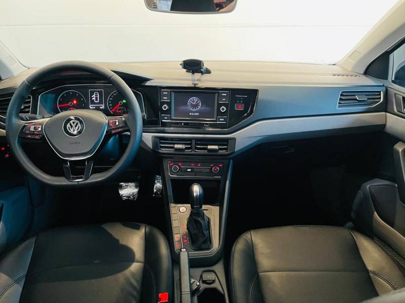 VOLKSWAGEN - POLO - 2019/2019 - Branca - R$ 75.990,00