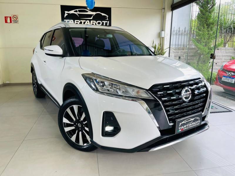 NISSAN - KICKS - 2022/2022 - Branca - R$ 104.990,00