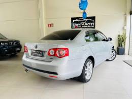 VOLKSWAGEN - JETTA - 2010/2010 - Prata - R$ 52.990,00