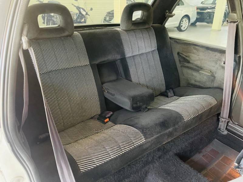 CHEVROLET - MONZA - 1991/1992 - Prata - R$ 17.990,00