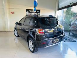 RENAULT - SANDERO - 2018/2019 - Preta - R$ 57.990,00