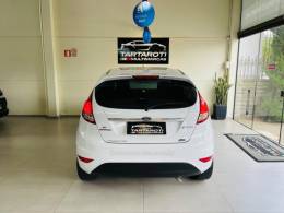 FORD - FIESTA - 2014/2015 - Branca - R$ 47.990,00