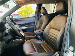NISSAN - KICKS - 2018/2019 - Cinza - R$ 87.990,00