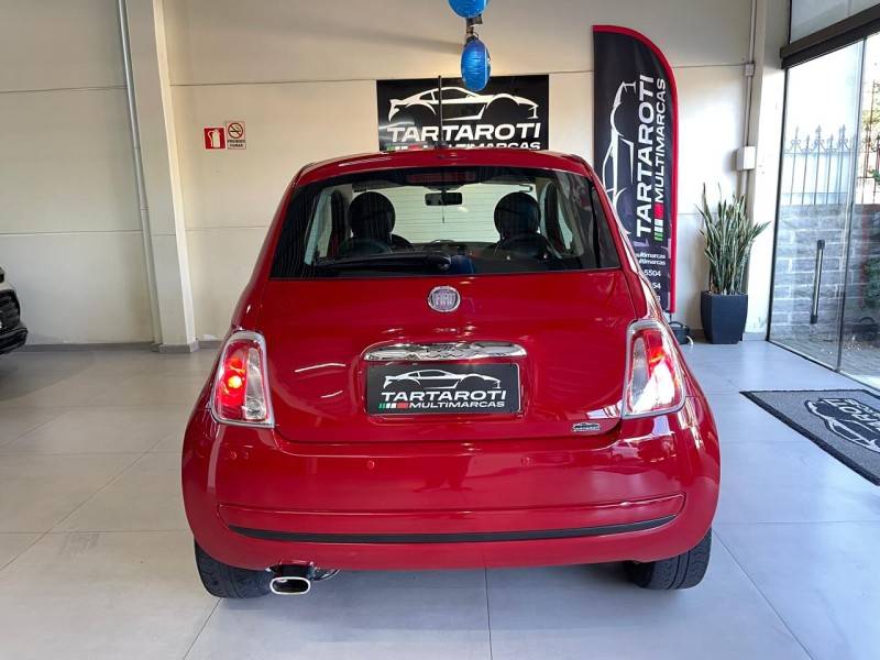 FIAT - 500 - 2011/2012 - Vermelha - R$ 44.990,00