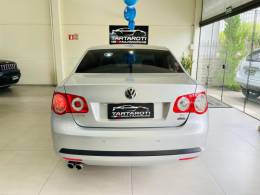 VOLKSWAGEN - JETTA - 2010/2010 - Prata - R$ 52.990,00