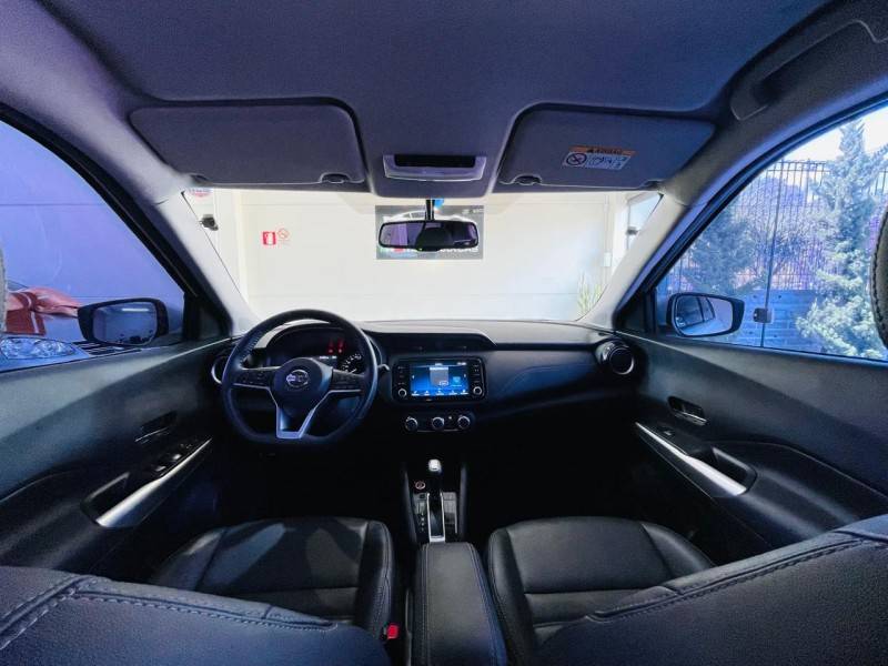 NISSAN - KICKS - 2022/2022 - Branca - R$ 104.990,00