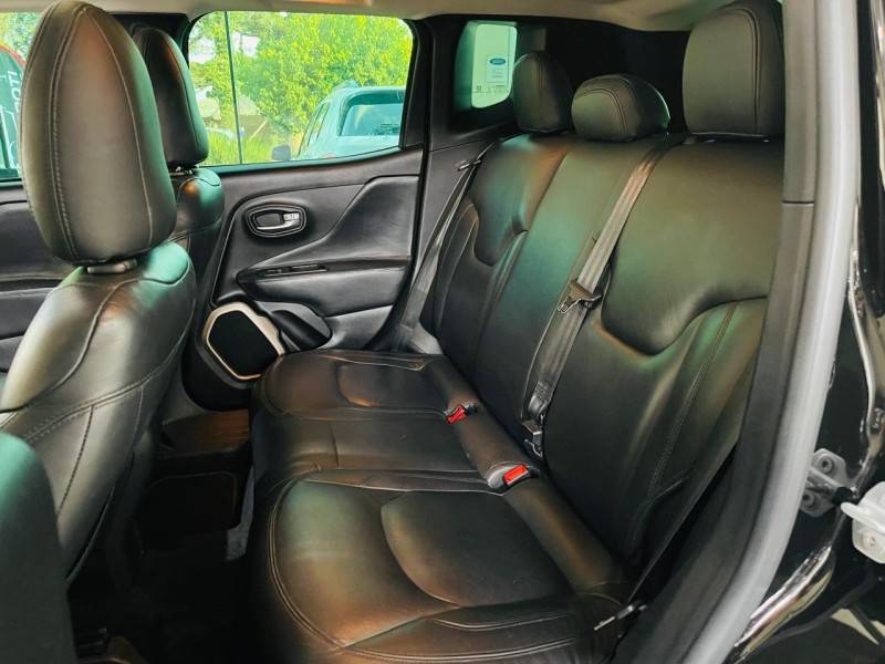 JEEP - RENEGADE - 2016/2016 - Preta - R$ 75.990,00