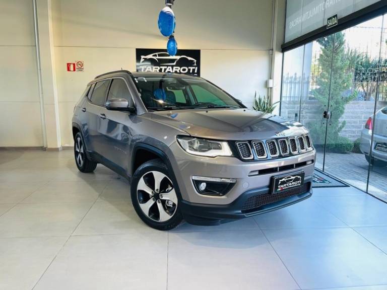 JEEP - COMPASS - 2016/2017 - Cinza - R$ 93.990,00