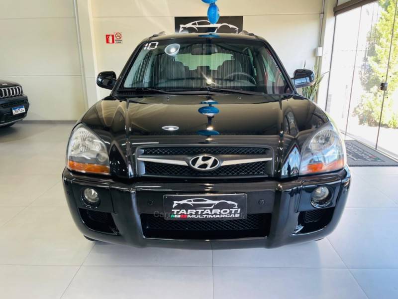 HYUNDAI - TUCSON - 2009/2010 - Preta - R$ 43.990,00