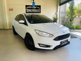 FORD - FOCUS - 2016/2016 - Branca - R$ 58.990,00