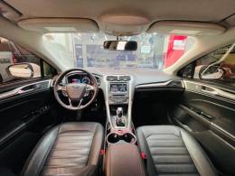 FORD - FUSION - 2015/2016 - Branca - R$ 77.990,00