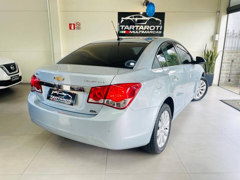 CHEVROLET - CRUZE - 2012/2012 - Prata - R$ 58.990,00