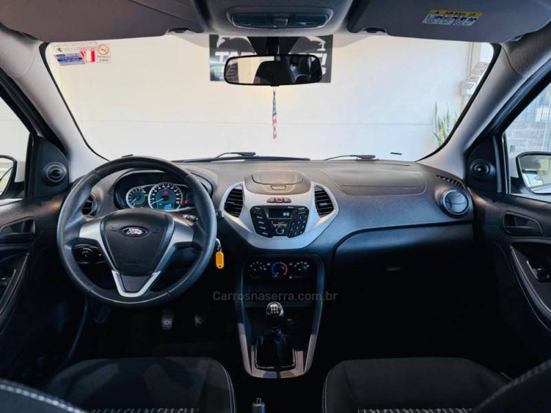 FORD - KA - 2015/2015 - Branca - R$ 42.990,00