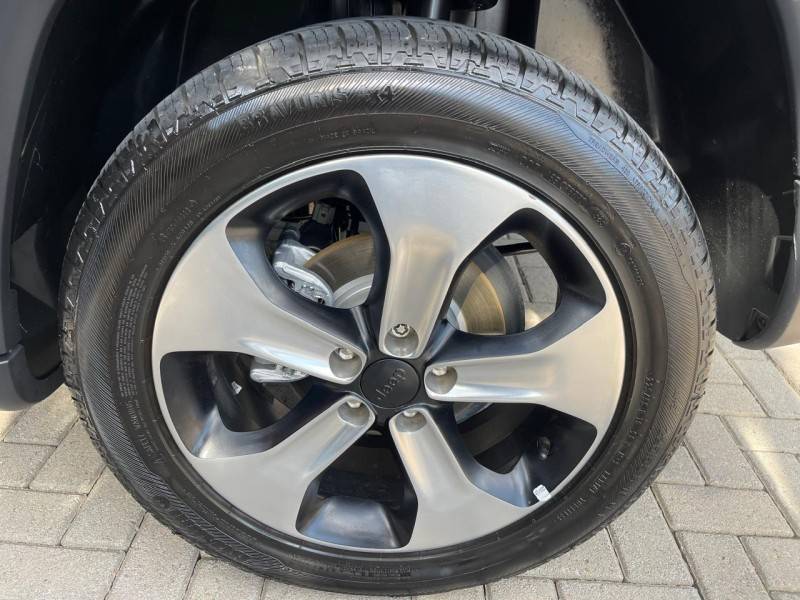 JEEP - COMPASS - 2017/2018 - Preta - R$ 92.990,00