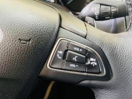 FORD - FOCUS - 2016/2016 - Branca - R$ 58.990,00