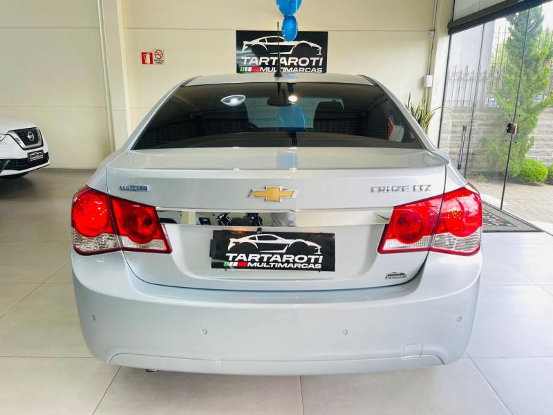 CHEVROLET - CRUZE - 2012/2012 - Prata - R$ 58.990,00