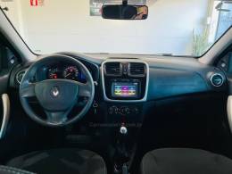 RENAULT - SANDERO - 2018/2019 - Preta - R$ 46.990,00