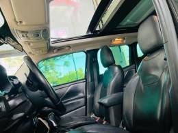 JEEP - RENEGADE - 2016/2016 - Preta - R$ 75.990,00