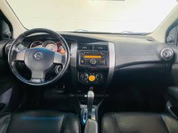 NISSAN - LIVINA - 2012/2013 - Preta - R$ 40.990,00