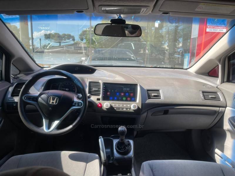 HONDA - CIVIC - 2010/2011 - Prata - R$ 54.990,00