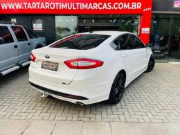 FORD - FUSION - 2015/2016 - Branca - R$ 77.990,00