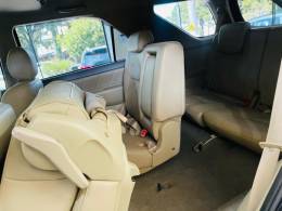 TOYOTA - HILUX SW4 - 2011/2012 - Preta - R$ 135.990,00