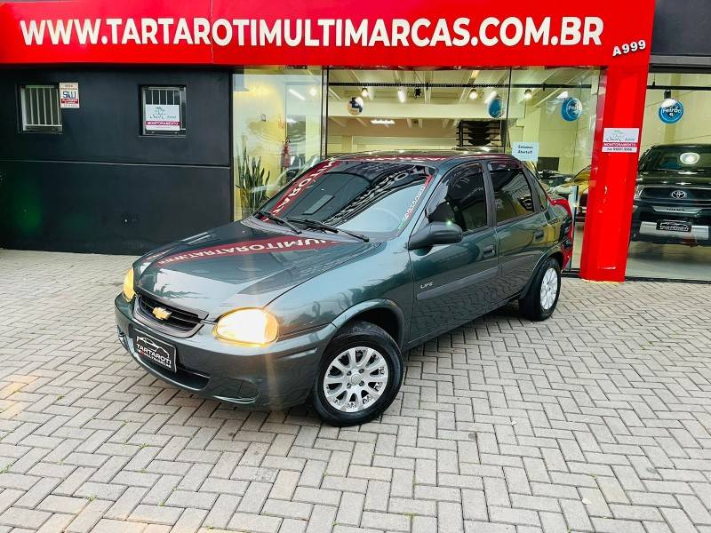 CHEVROLET - CORSA - 2008/2009 - Cinza - R$ 21.990,00