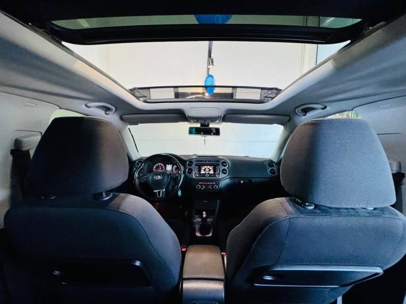 VOLKSWAGEN - TIGUAN - 2013/2014 - Branca - R$ 69.990,00