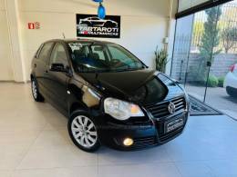 VOLKSWAGEN - POLO - 2008/2009 - Preta - R$ 34.990,00