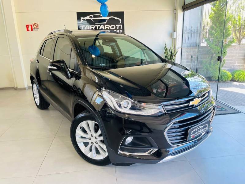 CHEVROLET - TRACKER - 2018/2019 - Preta - R$ 90.990,00