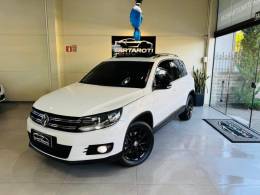 VOLKSWAGEN - TIGUAN - 2013/2014 - Branca - R$ 69.990,00