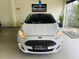 FORD - FIESTA - 2014/2015 - Branca - R$ 49.990,00