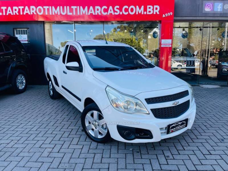 CHEVROLET - MONTANA - 2011/2012 - Branca - R$ 41.990,00