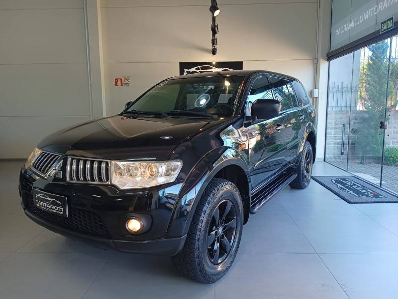 MITSUBISHI - PAJERO DAKAR - 2012/2013 - Preta - R$ 109.990,00