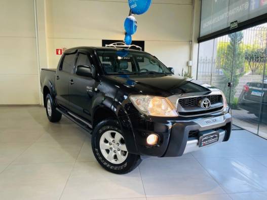 TOYOTA - HILUX - 2008/2009 - Preta - R$ 81.990,00